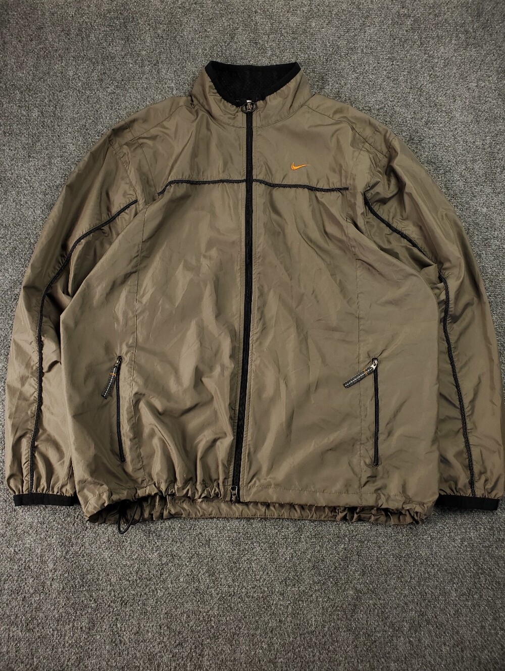 Vintage Nike Windbreaker Track Jacket XL Full Zip Mesh Lined Drawstring Olive
